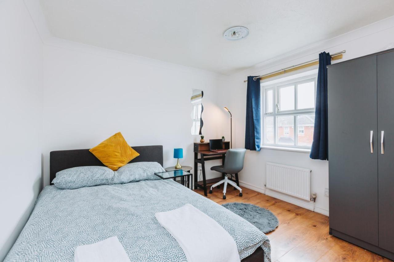 Séjour chez l'habitant Double With Private Bathroom, Parking & Wifi Barking (Greater London)